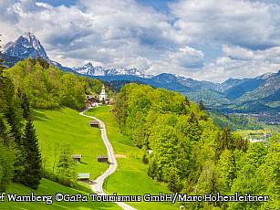 Kirchdorf Wamberg ©GaPa Tourismus GmbH/Marc Hohenleitner